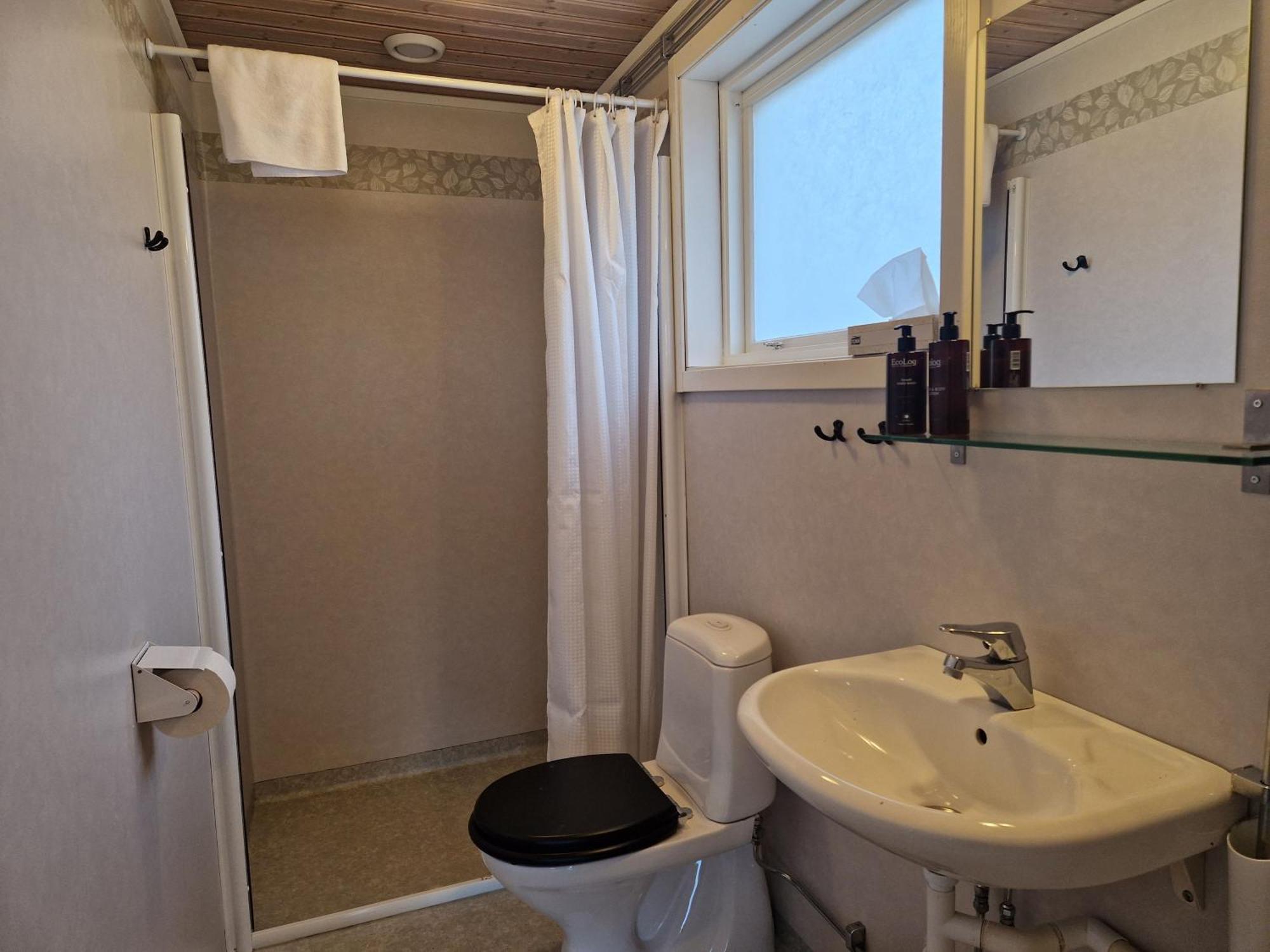 Toftastrand Hotell Vaxjo Bagian luar foto